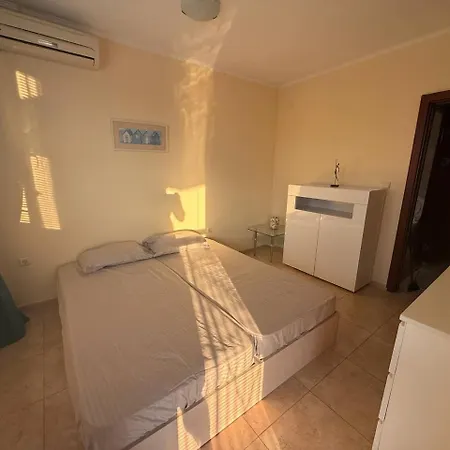 Apollo 4 The Place For Families With Children Apartman Neszebar
